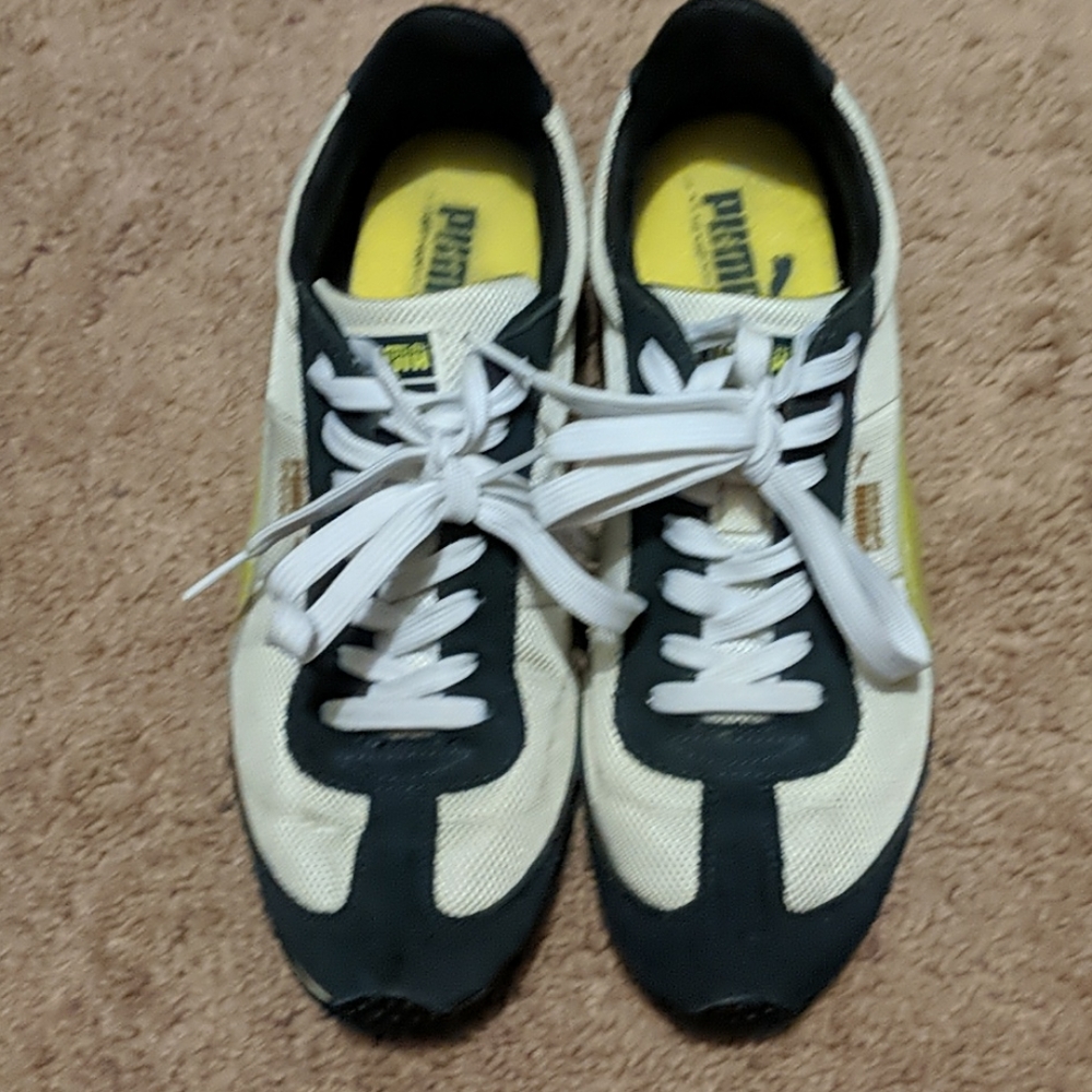 Puma sneakers